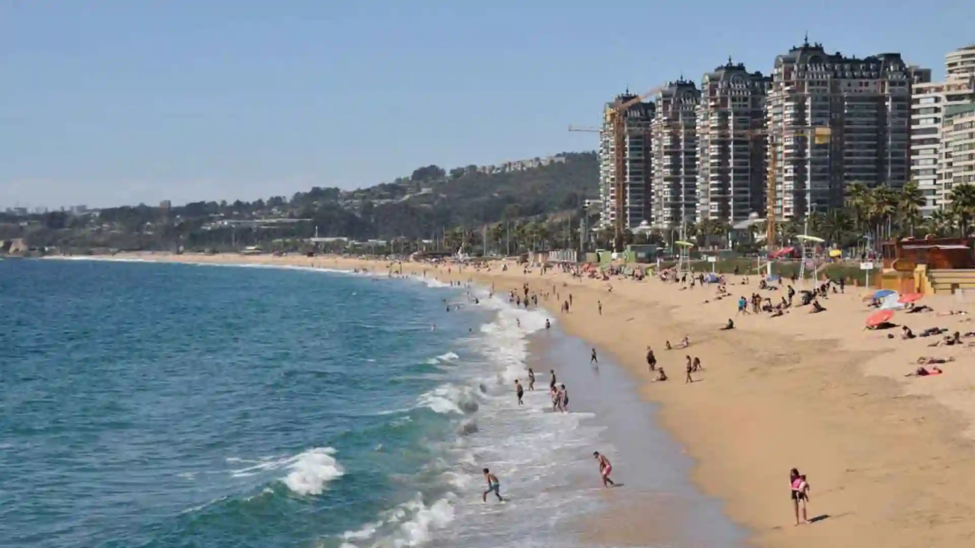 انتخاب متریال نما بر اساس اقلیم دوام و بهینه‌سازی انرژی 🌡️