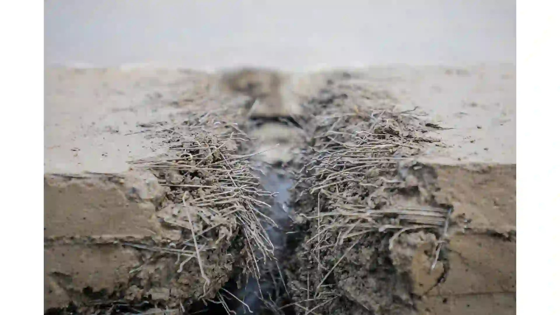 مشخصات فنی کفپوش بتنی: استانداردها، کاربرد و مزایای کلیدی 💡