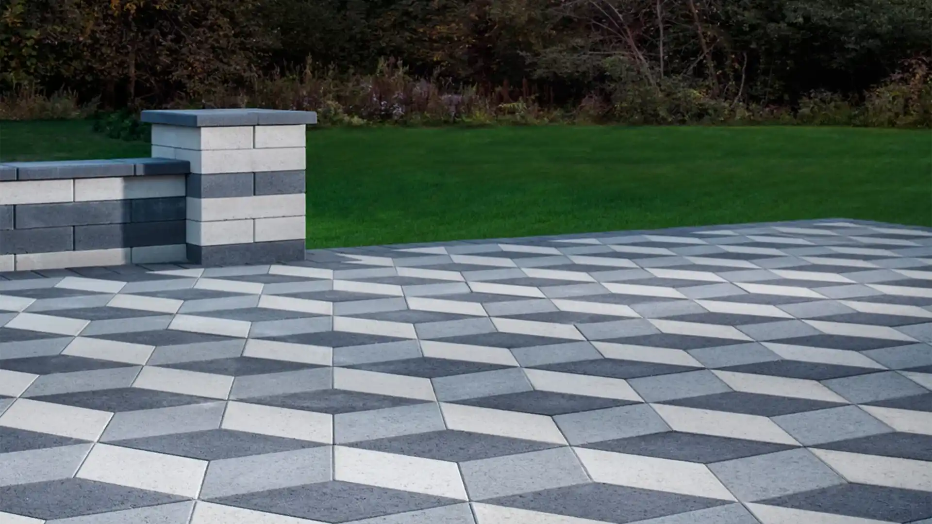 موزاییک پلیمری در پیاده‌‌رو