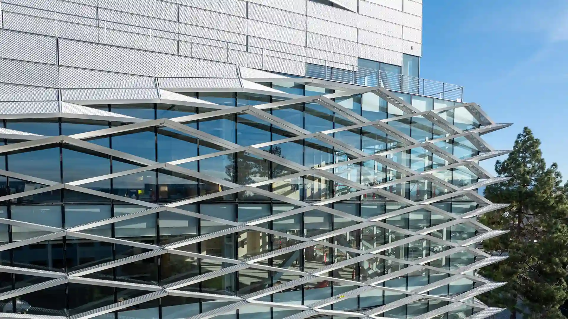 نمای پارامتریک- انقلاب معماری مدرن، فناوری‌ و نمونه‌جهانی🤖