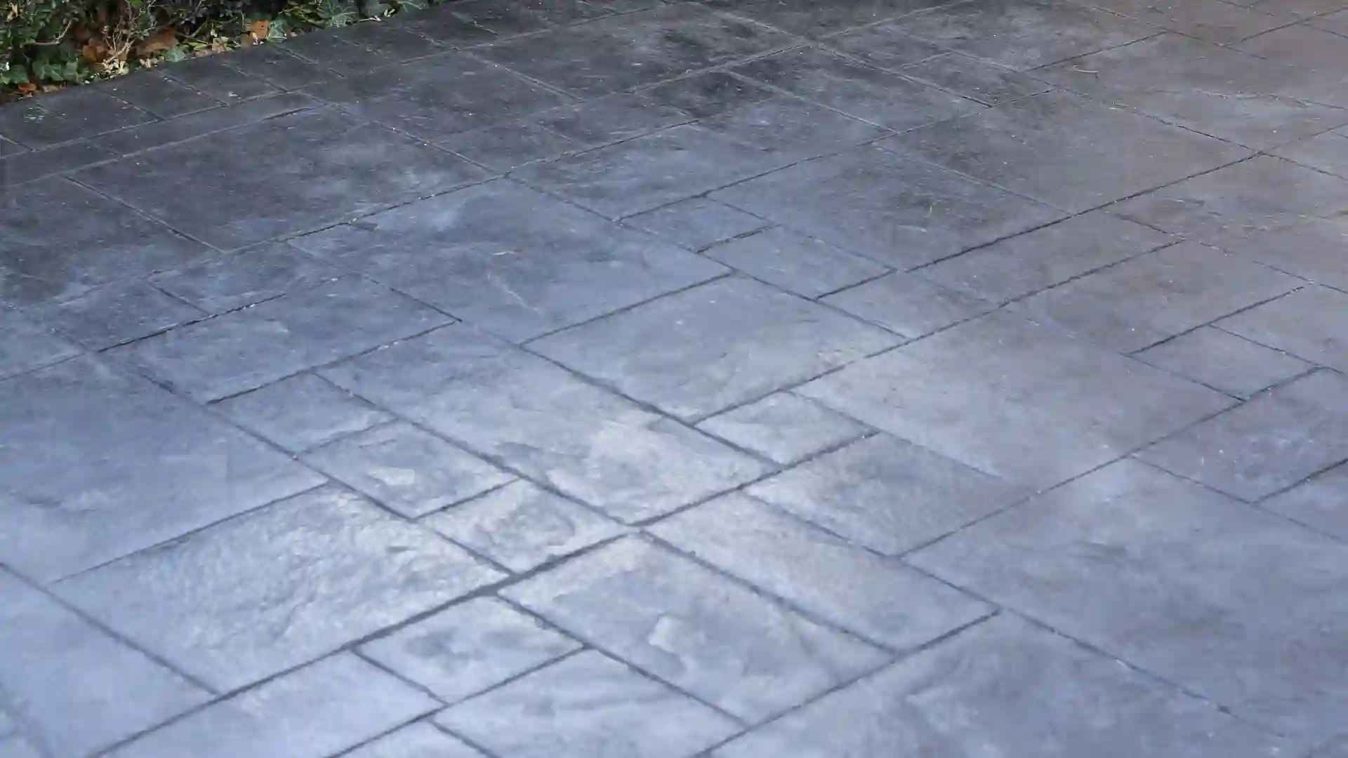 ترمیم و تعمیر کفپوش بتنی: علل، روشها و نکات نگهداری🛠️