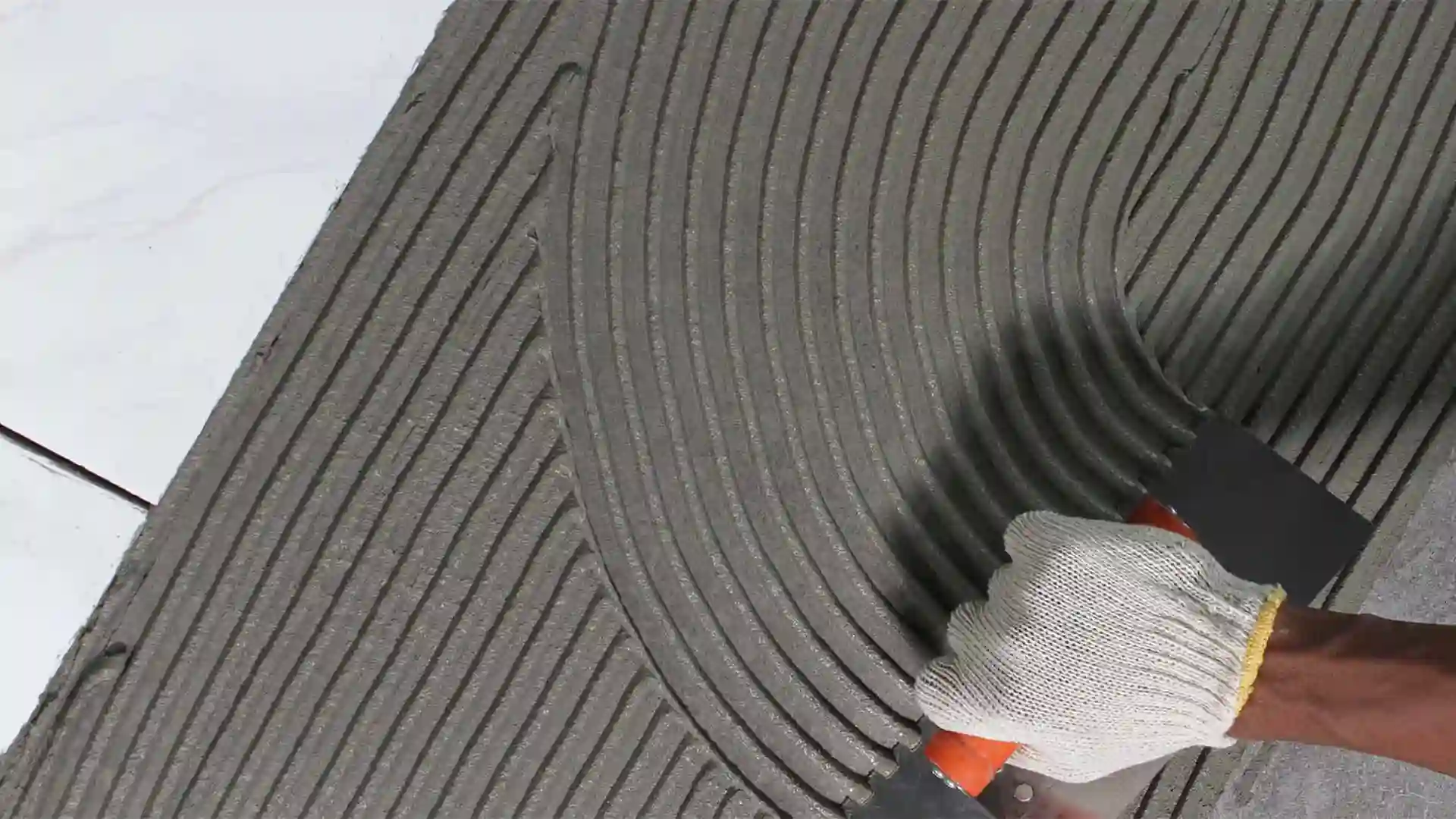 هزینه نصب موزاییک پلیمری: تحلیل عوامل، کاهش هزینه و اجرا 💰