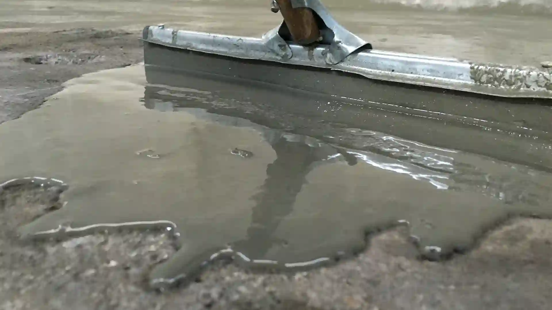 مقایسه کفپوش بتنی و اپوکسی